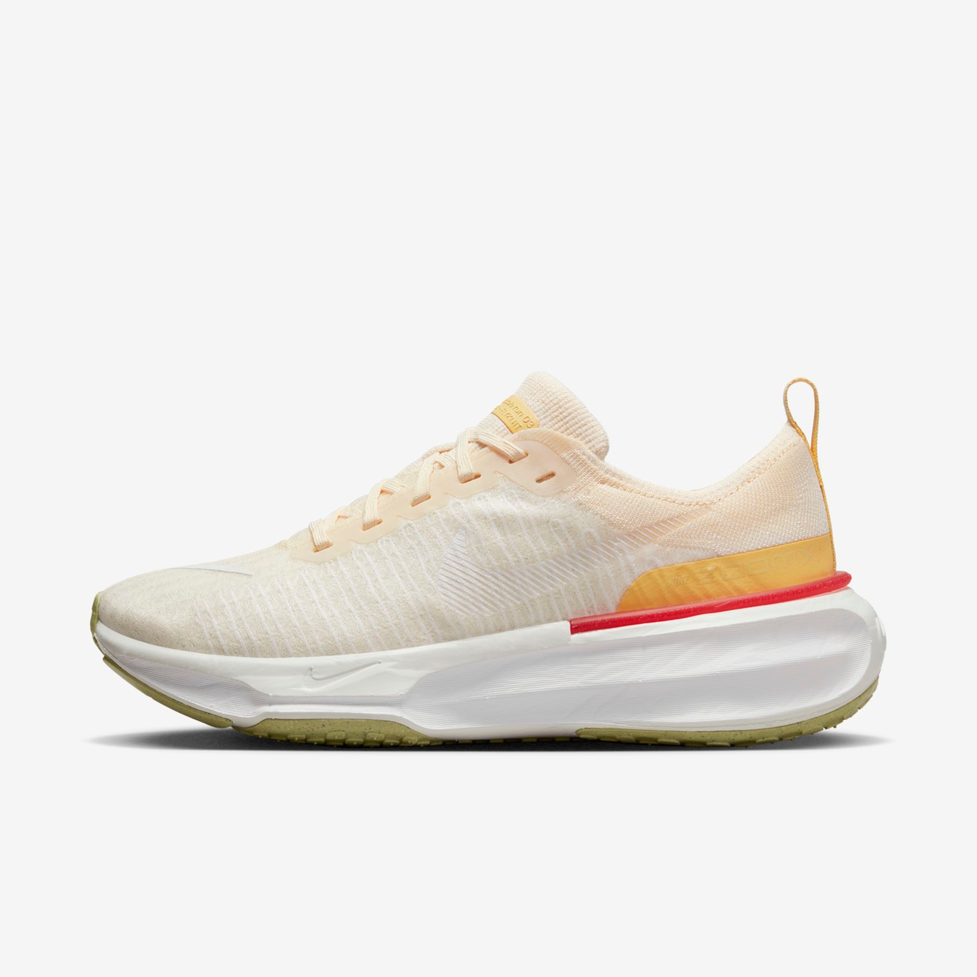 Brazil product data sample: Tênis Nike Invincible 3 Feminino Bege