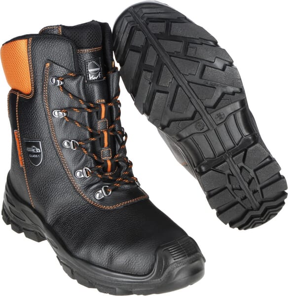 Spain product data sample: Botas forestales, n. 39