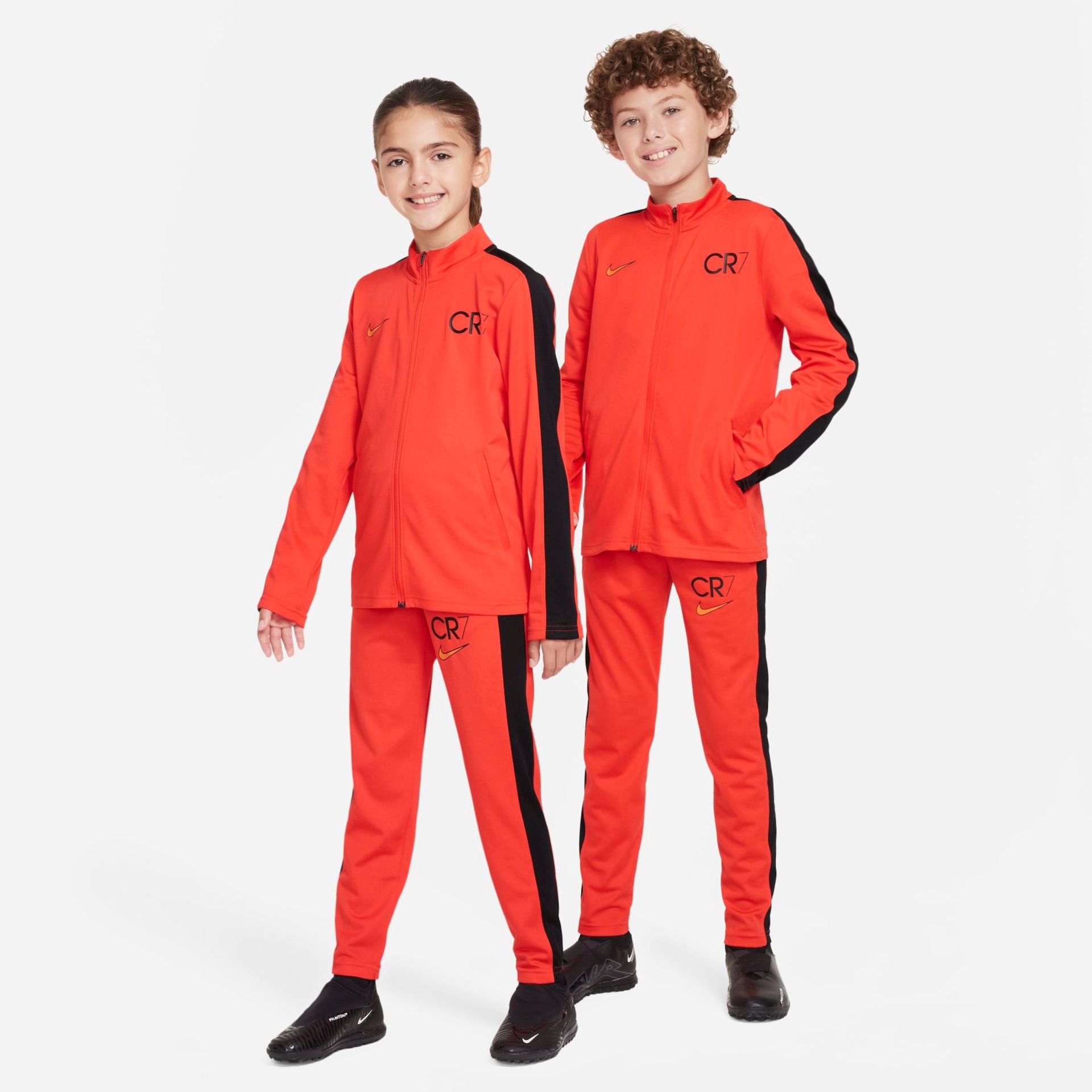 Brazil product data sample: Agasalho Nike Dri-FIT CR7 Academy 23 Masculino Vermelho