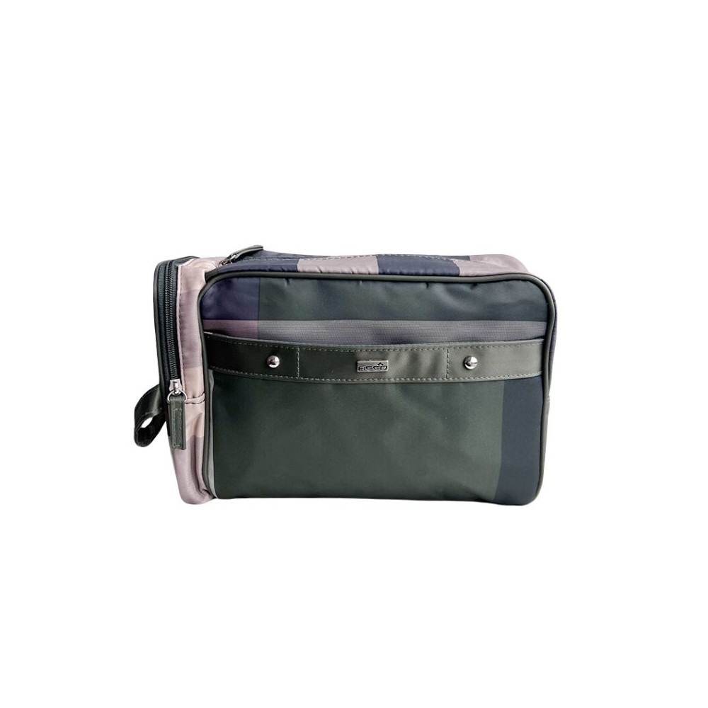 Lithuania product data sample: EDGAR Men's Cosmetic Bag With Handle 1 vnt.