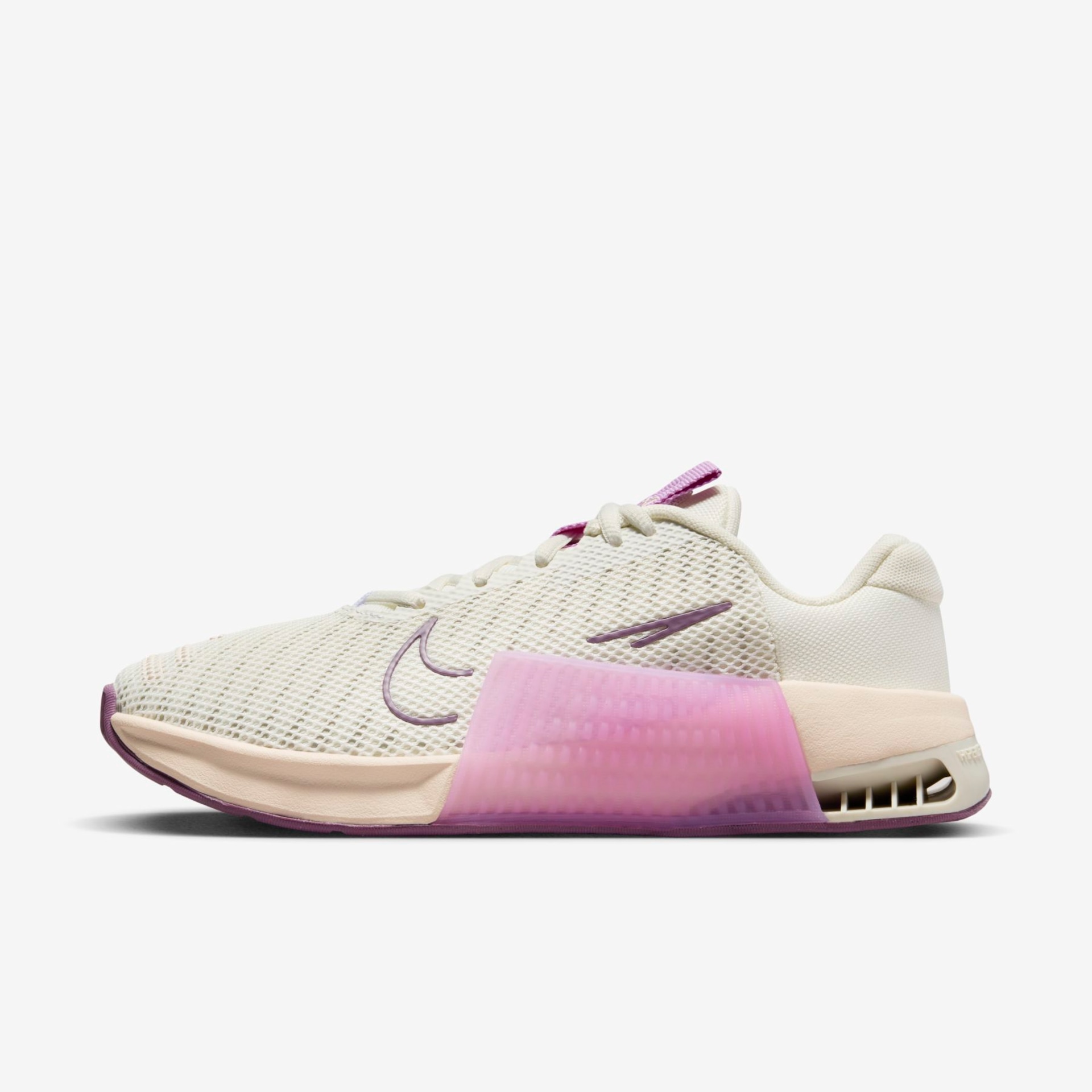 Brazil product data sample: Tênis Nike Metcon 9 Feminino Branco